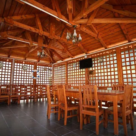 Hotel Argentinia Saturn